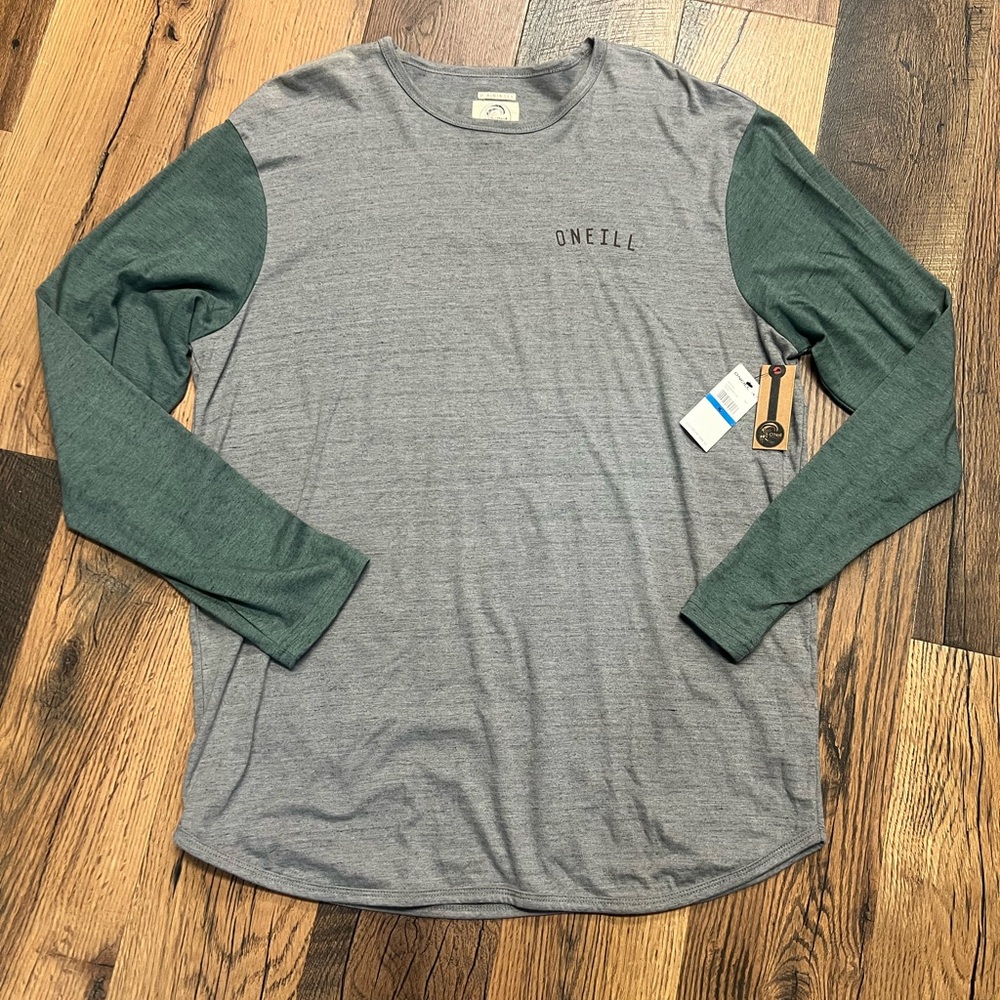 NWT O'Neill Men's XL Heather Gray and Forest Green Long Sleeve Tee